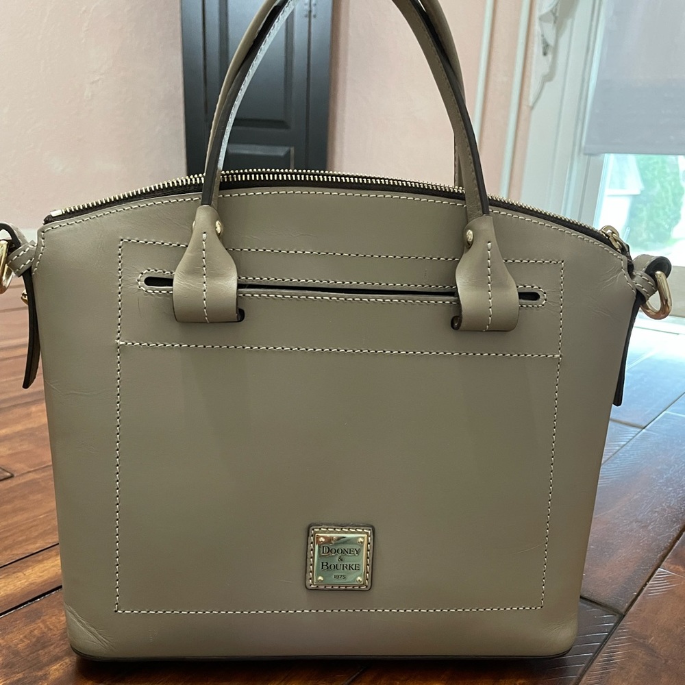 EUC Dooney & Bourke Beacon Domed Satchel in Light Taupe